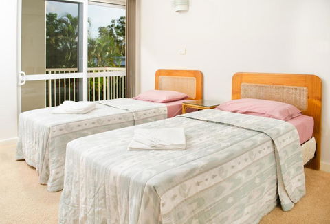 Ulysses 1 - Accommodation Burleigh 3