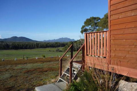 Yakkalla Holiday Cottage - Accommodation Burleigh 2
