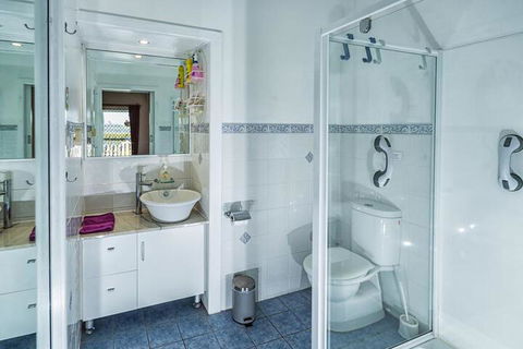 Boonah Hilltop Cottage - Accommodation Burleigh 3