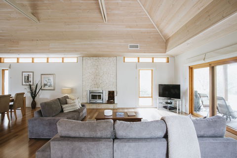 Yallingup Villas - Accommodation Burleigh 3