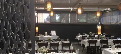L'Olio Italian Kitchen - Accommodation Burleigh 1