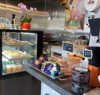 Flirting Shadows Cafe - Accommodation Burleigh