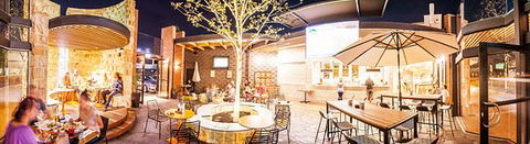 The Woodville Hotel - Accommodation Burleigh 0