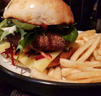 Milch Cafe Bar - Accommodation Burleigh