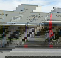 Antiques and Coffee - Accommodation Burleigh