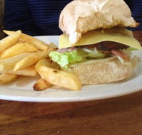 Foxy's - Accommodation Burleigh