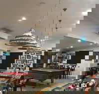 Hearn's Meredith Hotel - Accommodation Burleigh