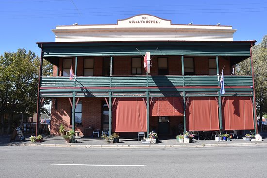 Kinypanial ACT Accommodation Burleigh