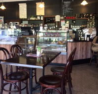 R  T's Bake and Brew - Accommodation Burleigh