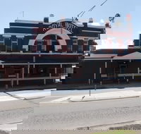 Royal Hotel - Accommodation Burleigh