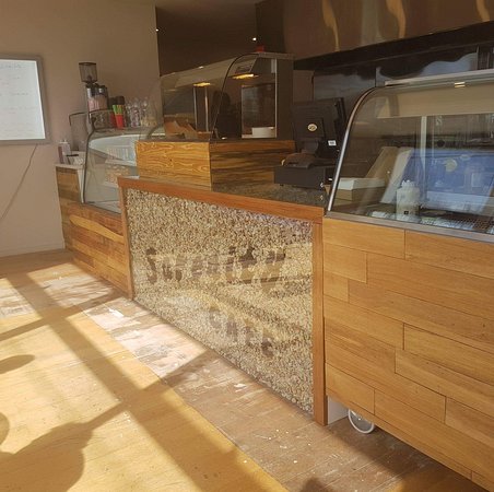 Elingamite North VIC Accommodation Burleigh