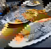 The Red Cliffs Club - Accommodation Burleigh