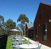 Farmers Arms Hotel - Accommodation Burleigh