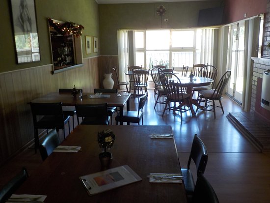 Manangatang ACT Accommodation Burleigh