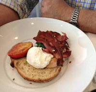 Cafe Longshot - Accommodation Burleigh