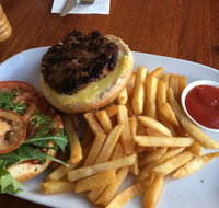 Nikos Cafe Restaurant and Bar - Accommodation Burleigh