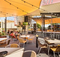 Smithfield Tavern - Accommodation Burleigh