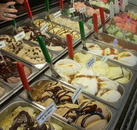 Bella Rosa Gelateria - Accommodation Burleigh