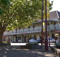 Royal Hotel Restaurant - Accommodation Burleigh