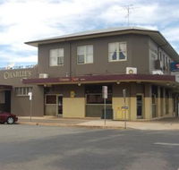 Charlies on East - Accommodation Burleigh