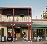 Molong Bakery cafe - Accommodation Burleigh