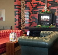 Pioneer Tavern - Accommodation Burleigh