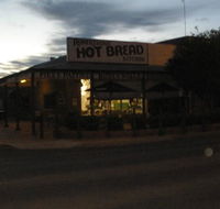 Robbo's Restaurant at Robertson's Hot Bread Kitchen - Accommodation Burleigh