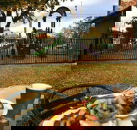 The Riverina Hotel Restaurant - Accommodation Burleigh