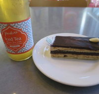 NGA Cafe - Accommodation Burleigh
