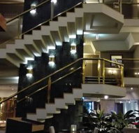 Booked. Restaurant - Accommodation Burleigh