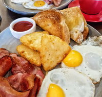 Caph's Restaurant  Cafe Bar - Accommodation Burleigh