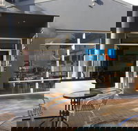 Main Deck Cafe - Accommodation Burleigh