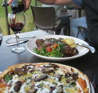 The Huskisson - Accommodation Burleigh
