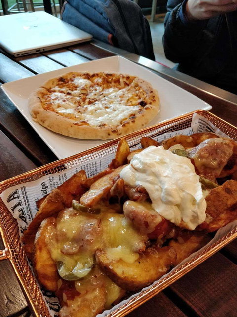 Sir John's Bar - Accommodation Burleigh 0