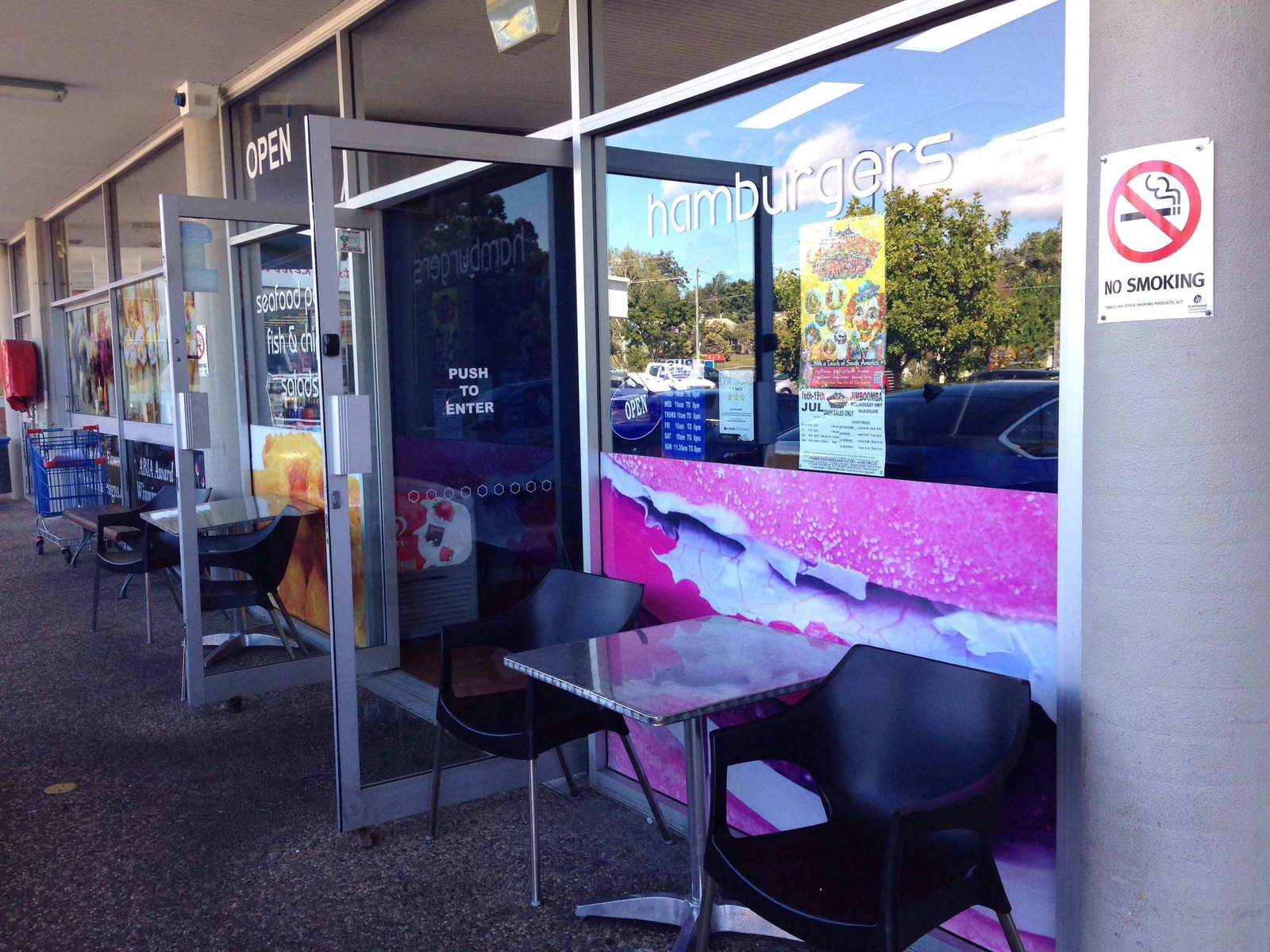  Accommodation Burleigh