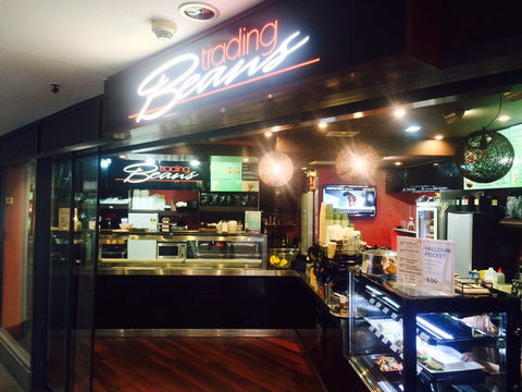 Una's Café & Restaurant - Accommodation Burleigh 0