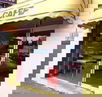 Hanz Cafe - Accommodation Burleigh