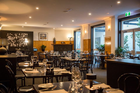 Deco Wine Bar And Restaurant - Accommodation Burleigh 0