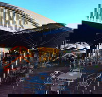 Treat Feast Thai - Accommodation Burleigh