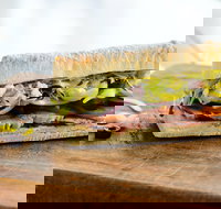 DannyBoys - Strathpine - Accommodation Burleigh