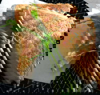 Deckchair Cafe - Accommodation Burleigh