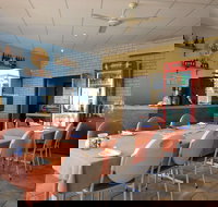 Golden Ponds Bar Restaurant  Function Centre - Accommodation Burleigh