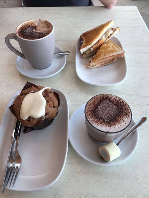 Mochachinos - Accommodation Burleigh 0