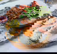 Monty's Place - Accommodation Burleigh