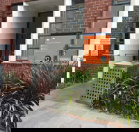 On-Im-Aloy - Accommodation Burleigh