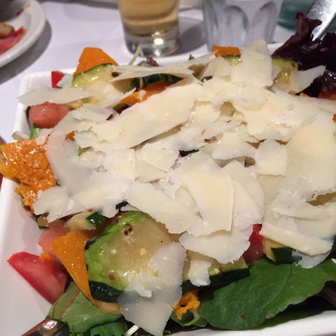 Gusto Woodfired Pizza - Accommodation Burleigh 0