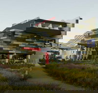 WestWaters Hotel Bistro - Accommodation Burleigh