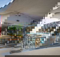 Mad Benji - Accommodation Burleigh