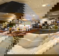 Greenacre Hotel - Accommodation Burleigh