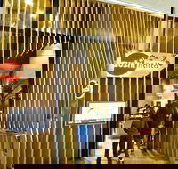Eatons Hill Hotel - Accommodation Burleigh